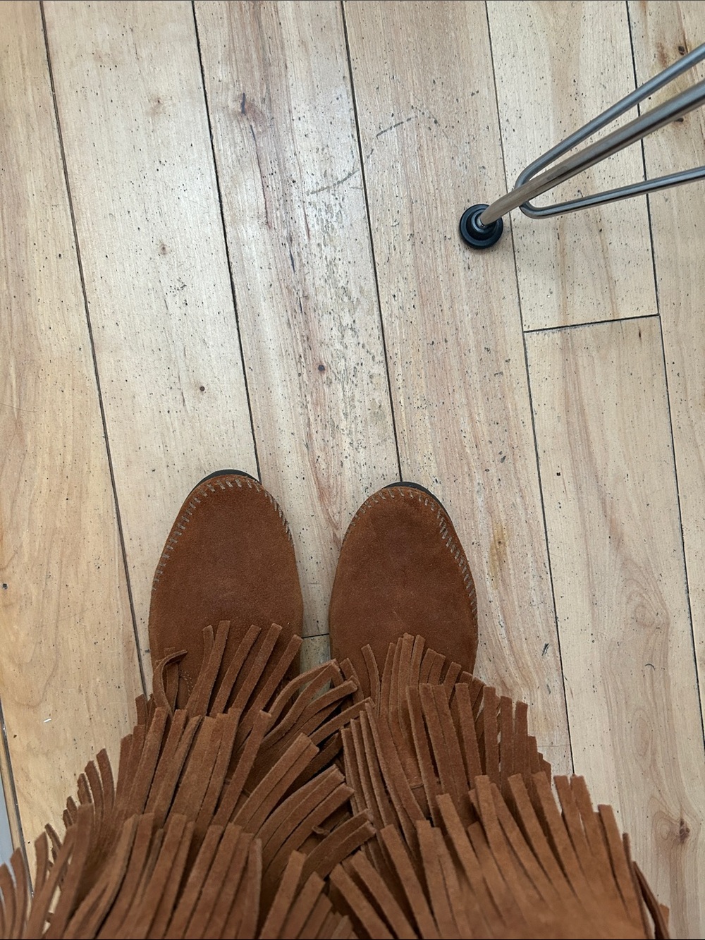 Minnetonka Brown Suede Fringe Moccasin Boots Size w7 (fits small- more like 6)